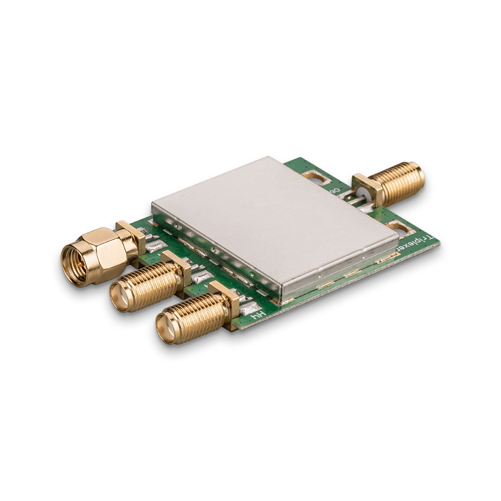 Комбайнер (триплексер) 0-2850, 3050-4400,4500-6800 МГц PD-0/28-30/44-45/68